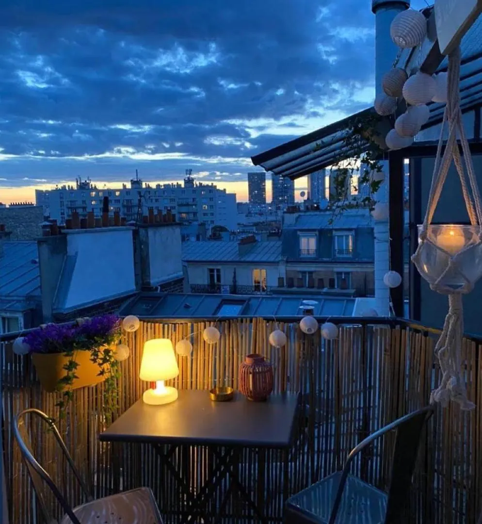 Appartement Design Proche Tour Eiffel Avec Balcon Paris France